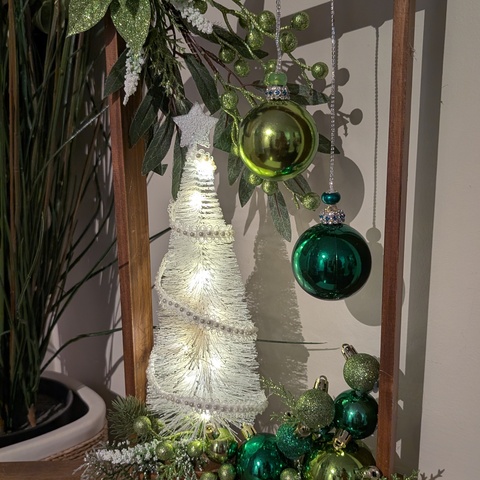 Cadre festif  verts 35$  Vendu